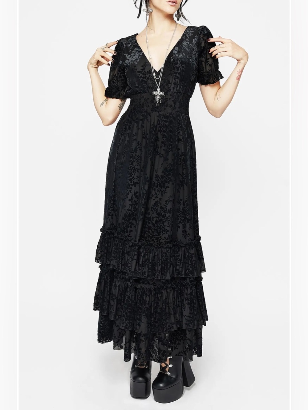 NWT Disturbia Lilias Devoré Tiered Maxi Dress Black Floral Velvet Burnout US 14 - Picture 2 of 16